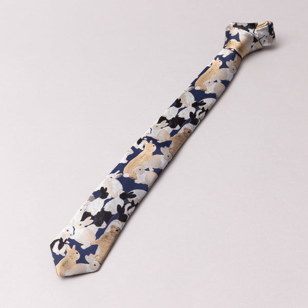 カワイイに、油断禁物？！｜ラビットタイ NAVY – giraffe ONLINE SHOP