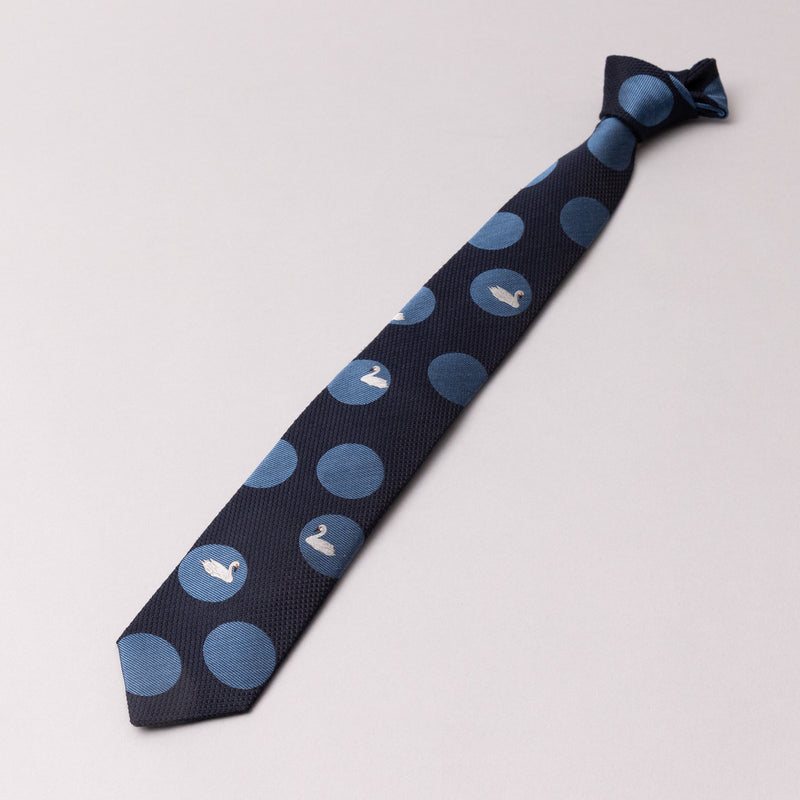 ひとり、恋に落ちるほとり｜スワンドットタイ NAVY